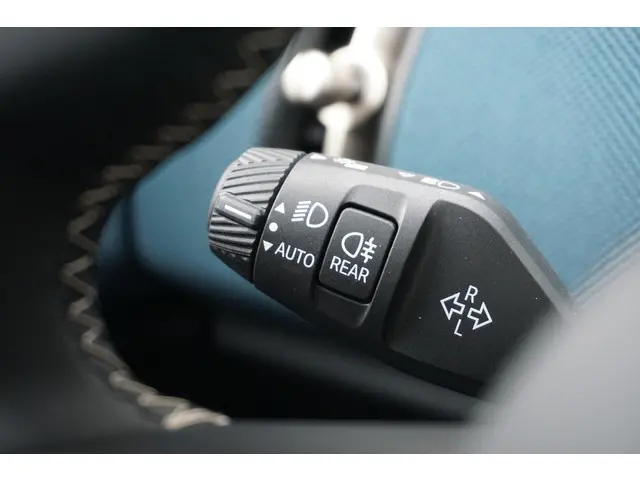 MINI Countryman C Aut. 2024 Benzine 35