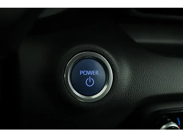 Toyota Yaris 1.5 Hybrid Dynamic 2023 Hybride Benzine 43