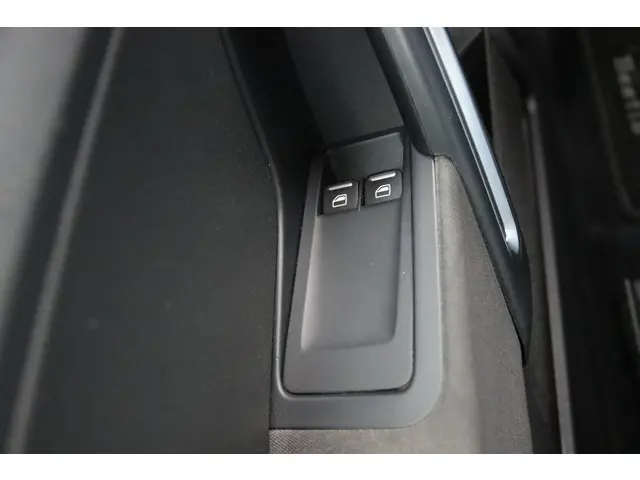 Volkswagen Beetle 1.2 TSI DESIGN 2013 Benzine 29