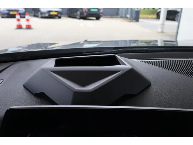 BMW 1 Serie 120 2024 Benzine 14