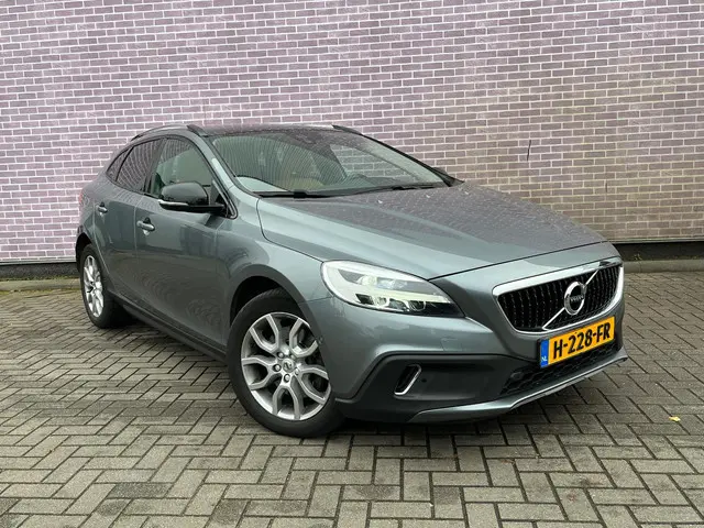 Volvo V40 2
