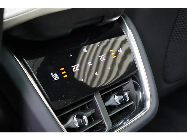 Volvo EX90 Twin Motor Ultra 7p. 111 kWh 2025 Elektrisch 27