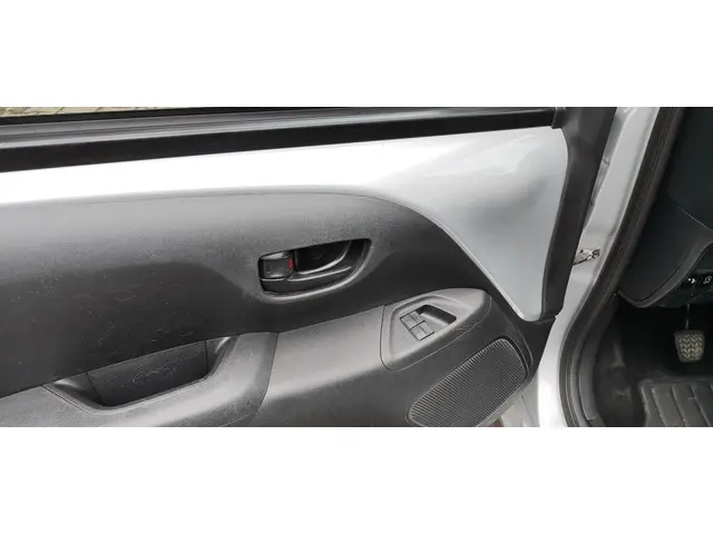 Peugeot 108 1.0 e-VTi Active bj 2018 airco 2018 Benzine 7