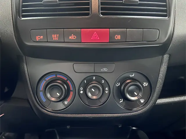 Fiat Doblò Cargo 1.4 T-Jet Natural Power HD 2013 CNG 11