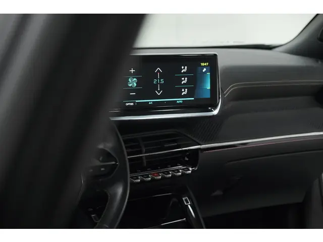 Peugeot e-2008 EV GT Pack 50 kWh 2021 Elektrisch 60