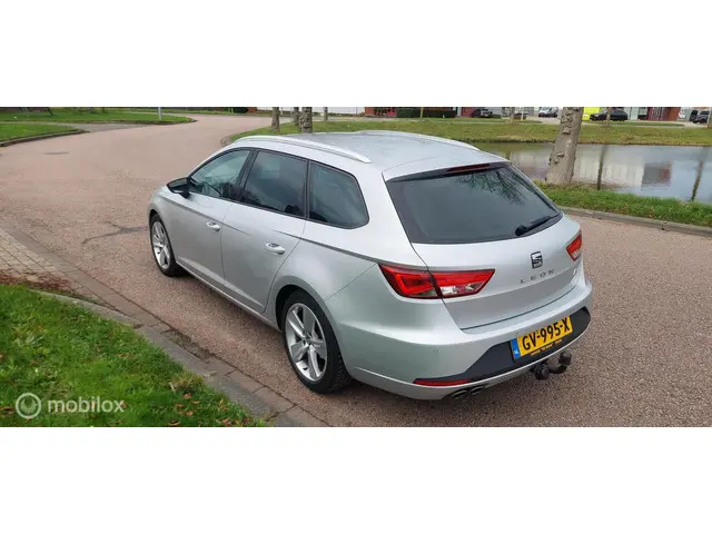 SEAT Leon ST 1.4 EcoTSI FR 2015 Benzine 4