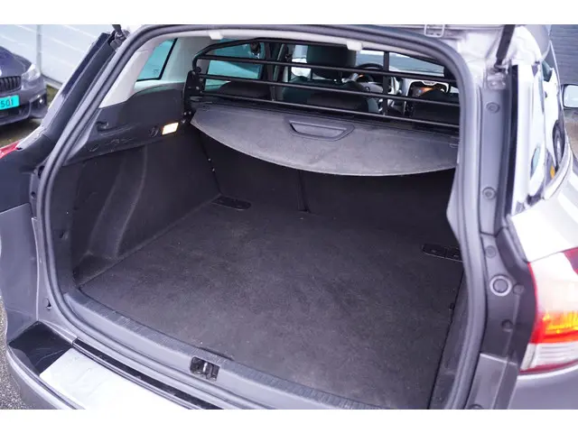 Renault Clio Estate 0.9 TCe Night&Day 2015 Benzine 11