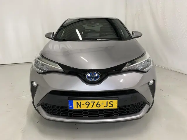 Toyota C-HR 2.0 Hybrid Style 2021 Hybride Benzine 8