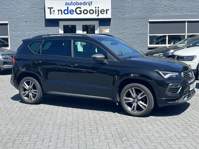 SEAT Ateca 1.5 TSi DSG FR Business Intense 2022 Benzine