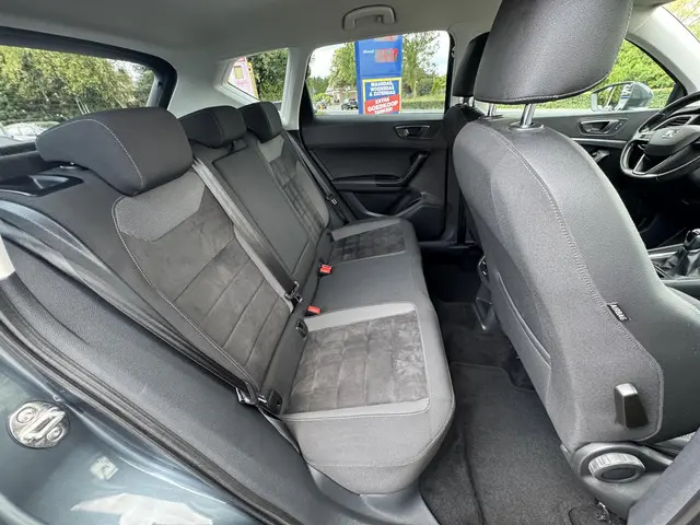 SEAT Ateca 1.4 EcoTSI Style 2016 Benzine 18