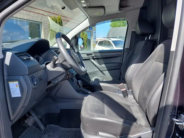 Volkswagen Caddy 2.0 TDI L1H1 BMT Comfortline 2018 Diesel 4