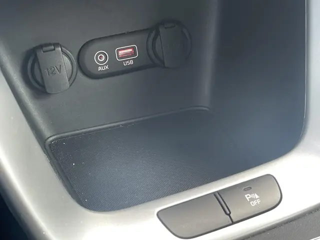 Kia cee'd 1.6 GDI First Edition 2016 Benzine 9