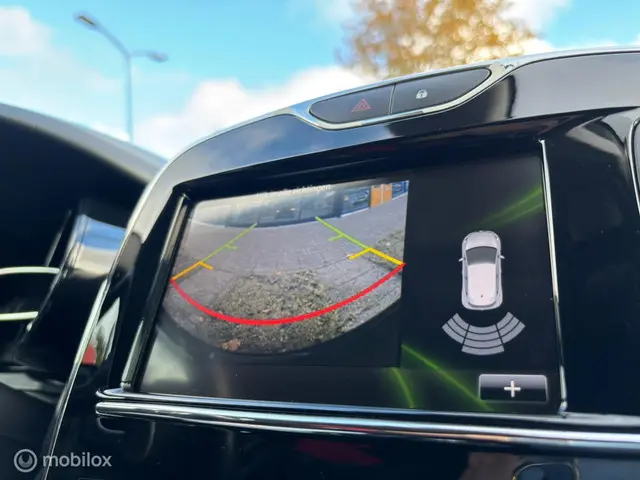 Renault Clio 1.2 GT|AUTOMAAT|CAMERA|PDC|AIRCO 2015 Benzine 13