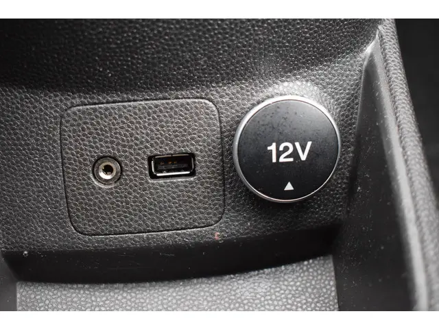 Ford Fiesta 1.0 EcoBoost Titanium 2014 Benzine 29