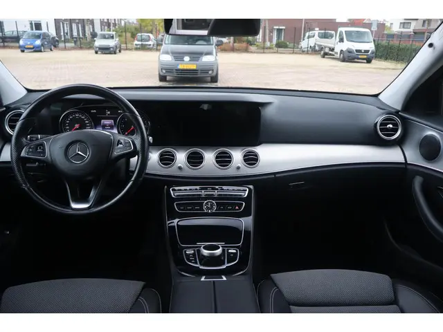 Mercedes-Benz E-Klasse 350 d Ambition 2016 Diesel 17