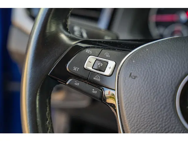 Volkswagen Polo 1.0 TSI Comfortline 2021 Benzine 22