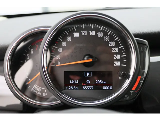 MINI Cooper Mini 1.5 Essential Automaat 2021 Benzine 4