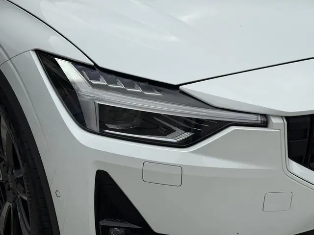 Polestar 2 Long Range Dual Motor AWD 2021 Elektrisch 26