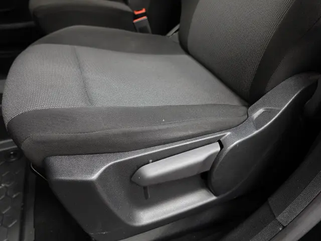 Opel Combo 130pk Automaat L2H1 Edition 2022 Diesel 12