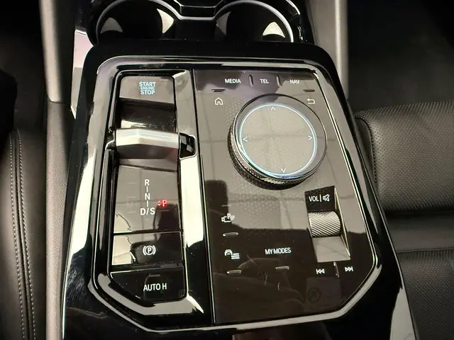 BMW 5 Serie Touring 530e 2024 Hybride Benzine 19