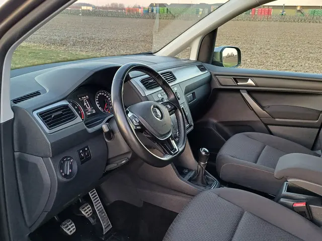 Volkswagen Caddy Maxi 1.4 TSI Trendline 5p 2019 Benzine 21