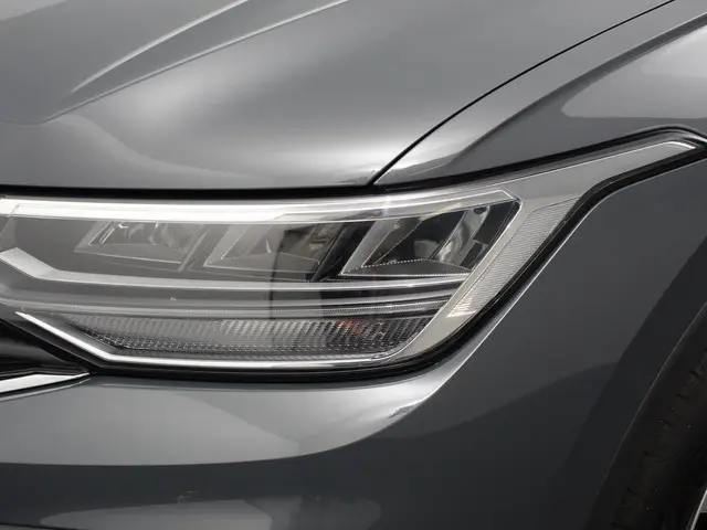 Volkswagen Tiguan 1.5 TSI DSG 150pk Life 2021 Benzine 27