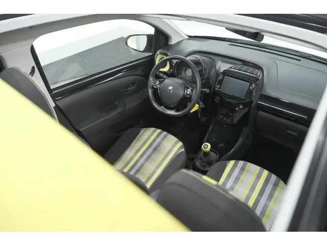 Peugeot 108 2
