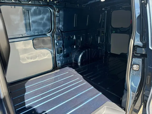 Ford Transit Custom 320 2.0 TDCI L2H1 Trend 2024 Diesel 7