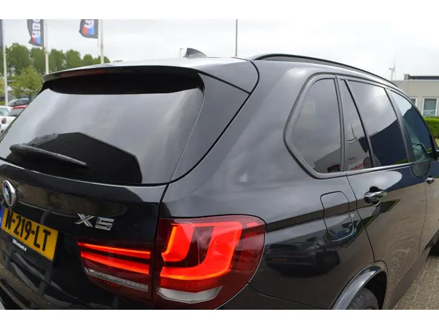 BMW X5 M xDrive35i High Exe 2015 Benzine 30