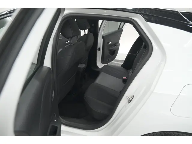Opel Corsa 1.2 Turbo 100 Ultimate 2023 Benzine 30