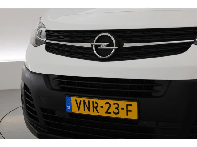 Opel Vivaro 2.0 CDTI-145pk L3H1 Edition 2022 Diesel 22