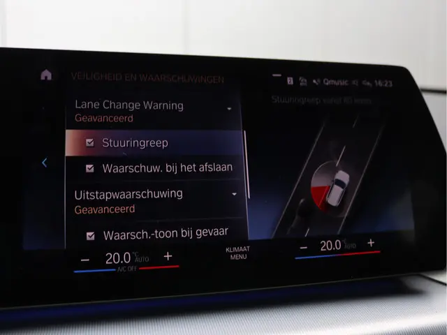 BMW X1 sDrive18i 2023 Benzine 45