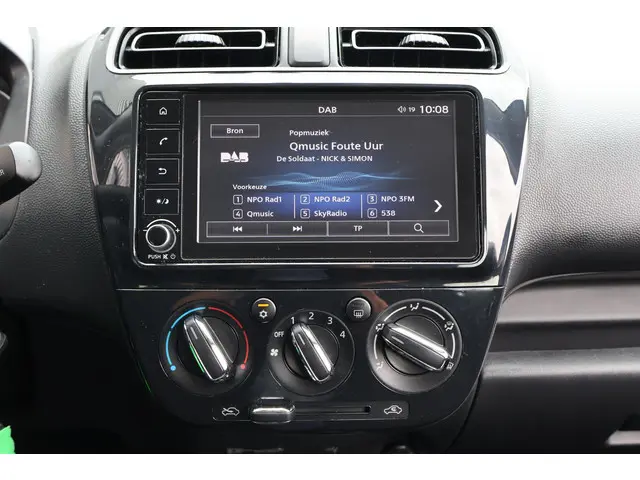 Mitsubishi Space Star 1.2 Connect+ 2023 Benzine 21
