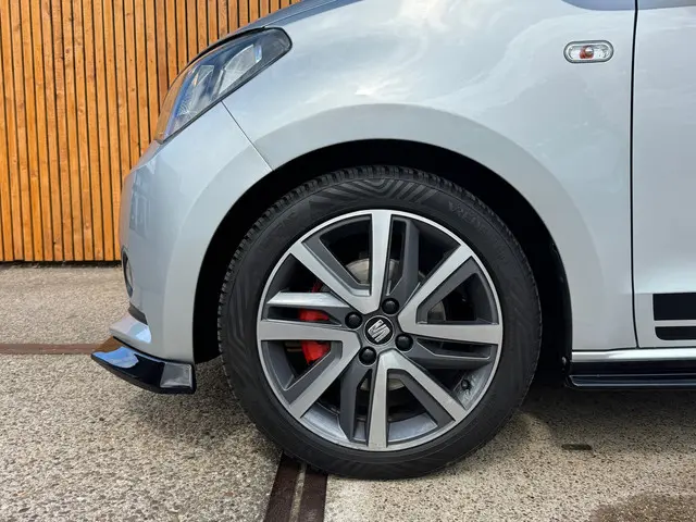SEAT Mii 1.0 FR Connect Airco Cruise PDC 2016 Benzine 9