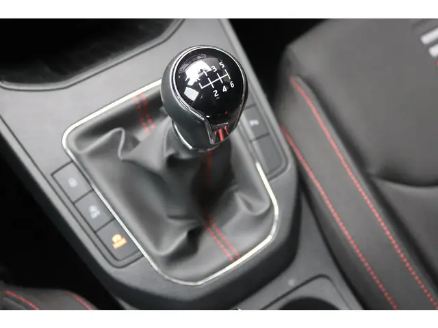 SEAT Ibiza 1.0 TSI FR Business Intense 2017 Benzine 33
