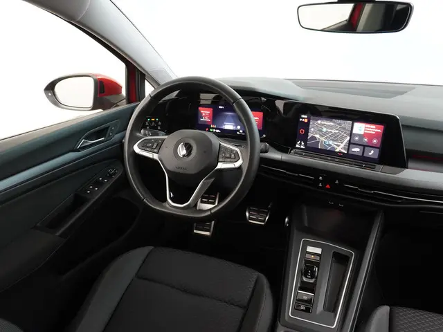 Volkswagen Golf 1.0 eTSI Life 2021 Hybride Benzine 23