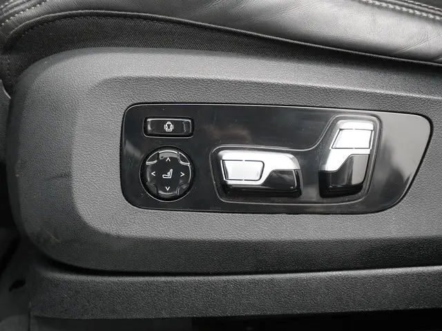 BMW X5 xDrive45e High Executive 2020 Hybride Benzine 25