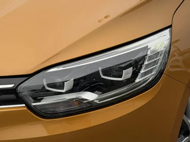 Renault Scénic 1.2 TCe Bose 2017 Benzine 27