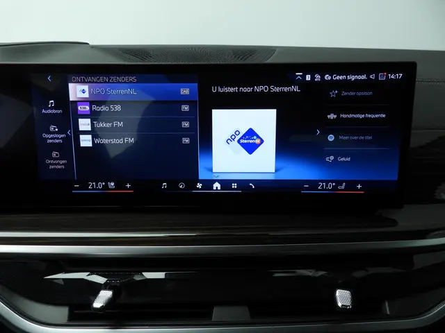 BMW X5 xDrive50e 2025 Hybride Benzine 39