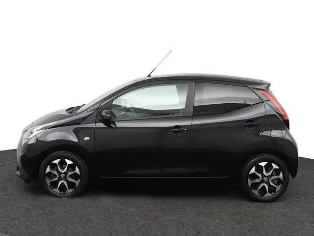 Toyota Aygo 1.0 VVT-i x-joy 2020 Benzine 3