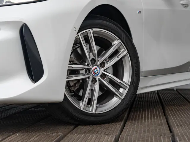 BMW 1 Serie 118i 2022 Benzine 15