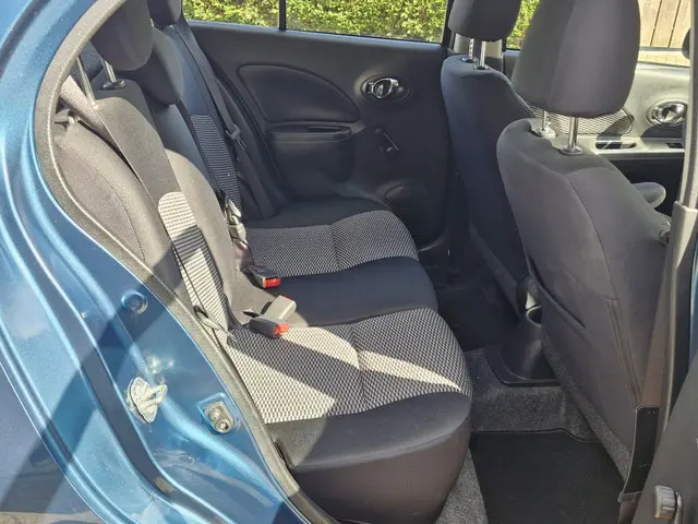 Nissan Micra Automaat 1.2 Connect Edition 2014 Benzine 23