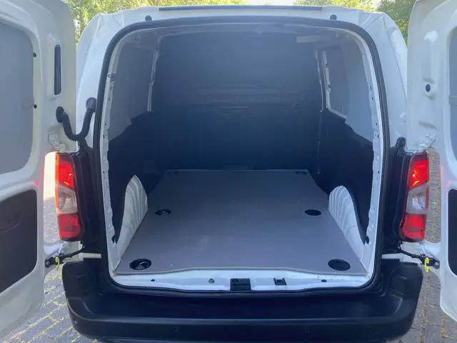 Opel Combo 1.5D L1H1 Edition 2020 Diesel 5