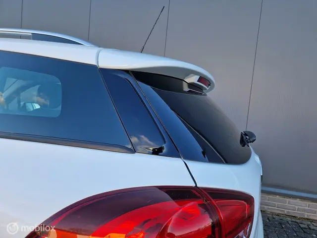 Renault Clio Estate 0.9 TCe Zen 2017 Benzine 8