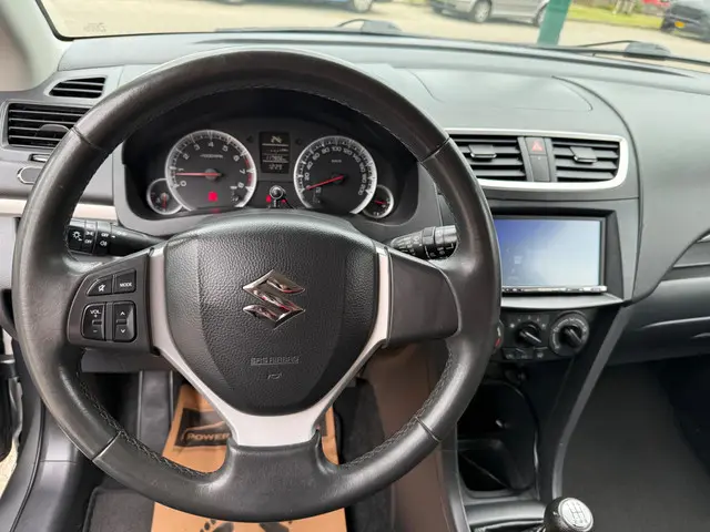 Suzuki Swift 1.2 Comfort 2012 Benzine 14