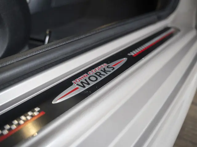 MINI Cooper Cabrio Aut. 2023 Benzine 46