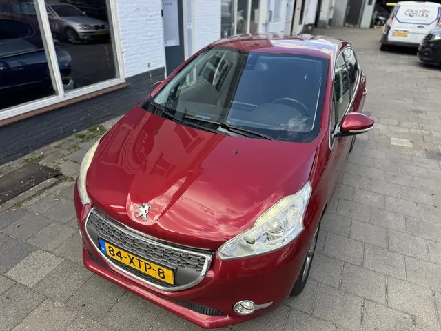 Peugeot 208 1.6 VTi Allure *KOPPAKKING LEK* 2012 Benzine 8