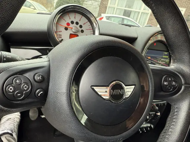 MINI One Mini 1.6 Holland Street 2013 Benzine 9