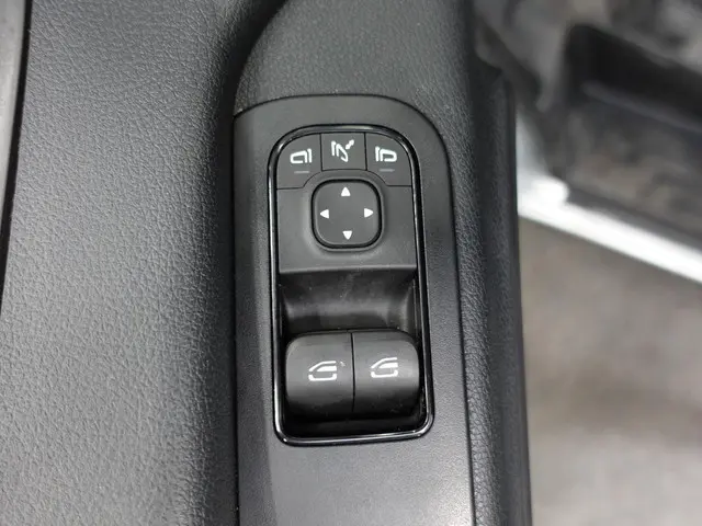 Mercedes-Benz Sprinter 140pk Automaat L2H1 2021 Diesel 13