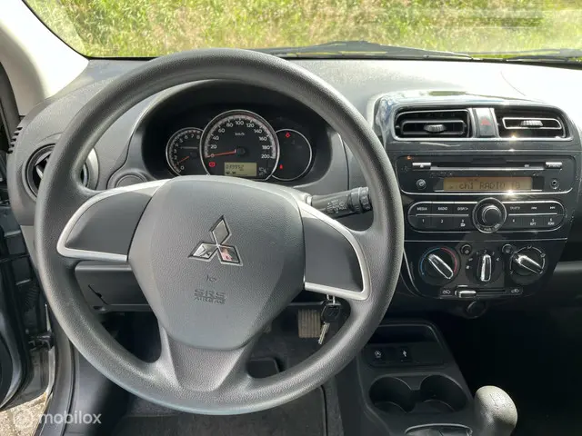 Mitsubishi Space Star 1.0 Cool+ 2020 Benzine 10